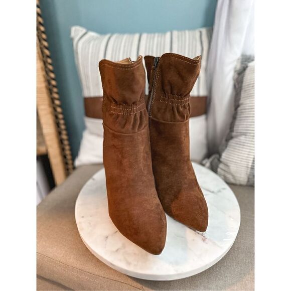 Scoop booties NWT - Picture 4 of 9